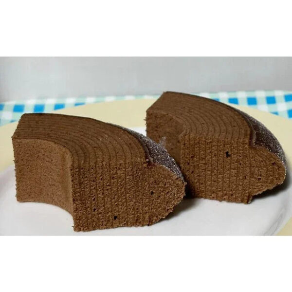1 piece Baum u. Baum Japanese Chocolate Baumkuchen Ring Cake, moist texture, designed for dessert lovers