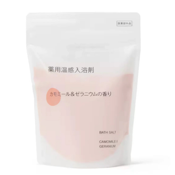 MUJI Medicinal Warming Bath Salts, Chamomile And Geranium Scent (360g) - YOYO JAPAN