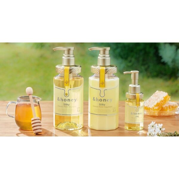 &honey Silky Smooth Moisture Treatment 2.0 (Japanese Honey Conditioner) 445g