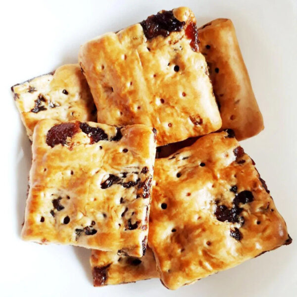 12 Pieces Tohato All Raisin Old Fashioned Raisin Cookies with chewy raisins designed for daily snack breaks