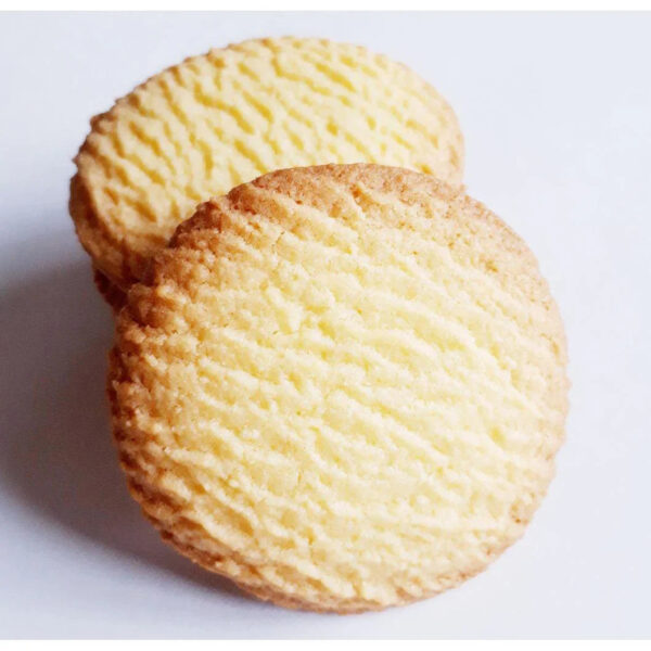 Pack of 14 Morinaga Moonlight Biscuits, light texture and subtle sweetness, designed for everyday snacking