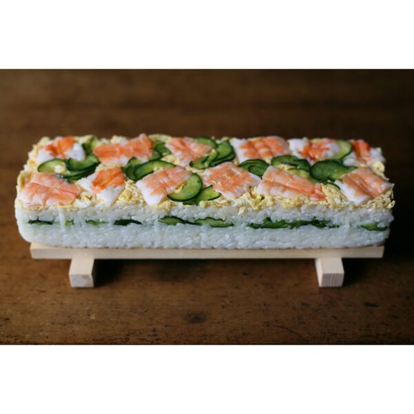 Traditional wooden Kiya Hinoki Oshizushi Mold with cypress material, designed for home sushi preparation
